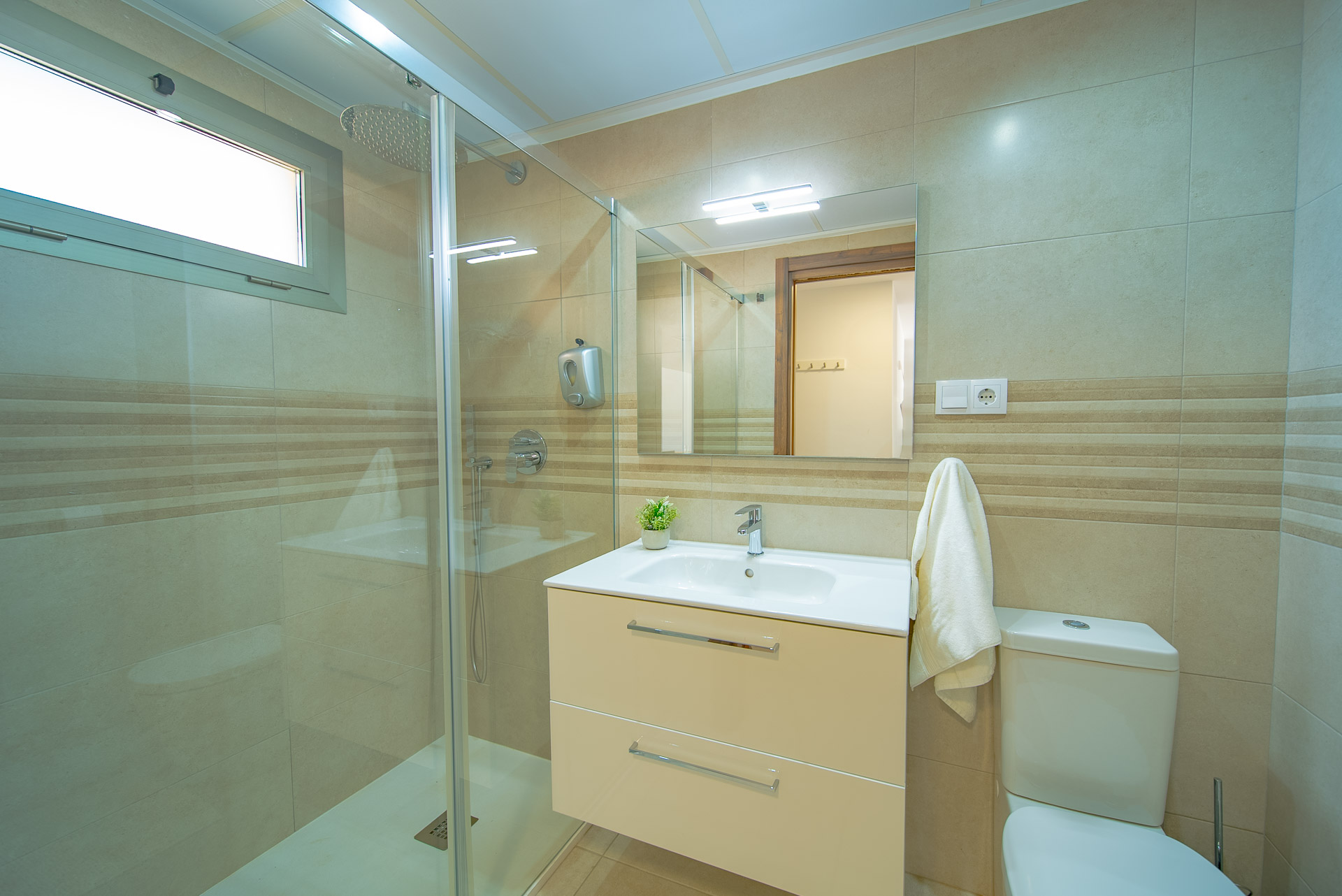 For sale - 3 Bedroom 2 Bathroom Ático in Orihuela Costa - Villamartin  - Alicante