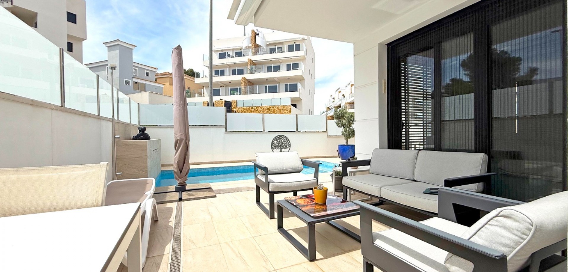 For sale - 3 Bedroom 3 Bathroom Detached Villa in Orihuela Costa - Villamartín  - Costa Blanca (Alicante)