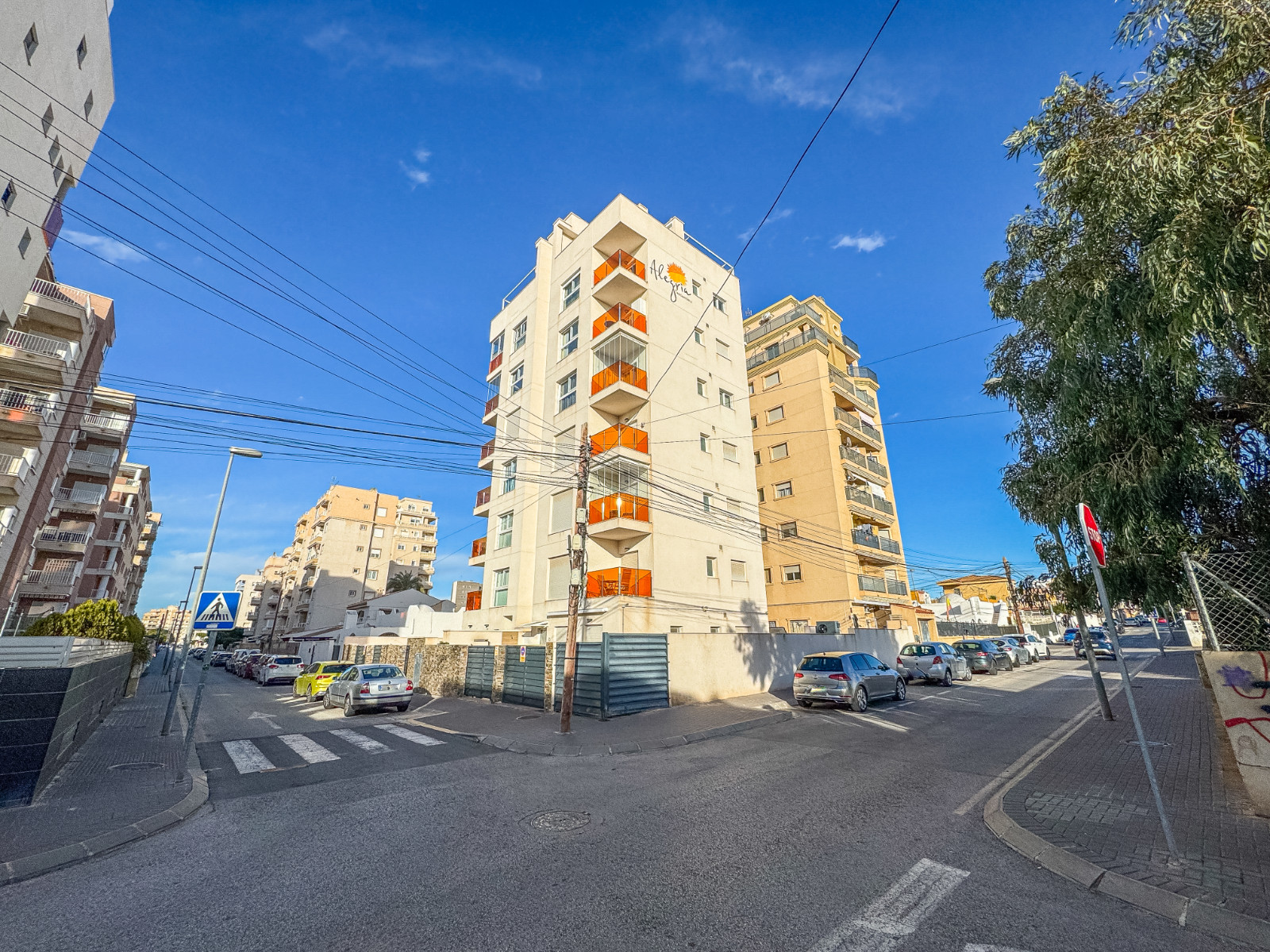 For sale - 2 Bedroom 1 Bathroom Apartment in Torrevieja - Nueva Torrevieja  - Alicante
