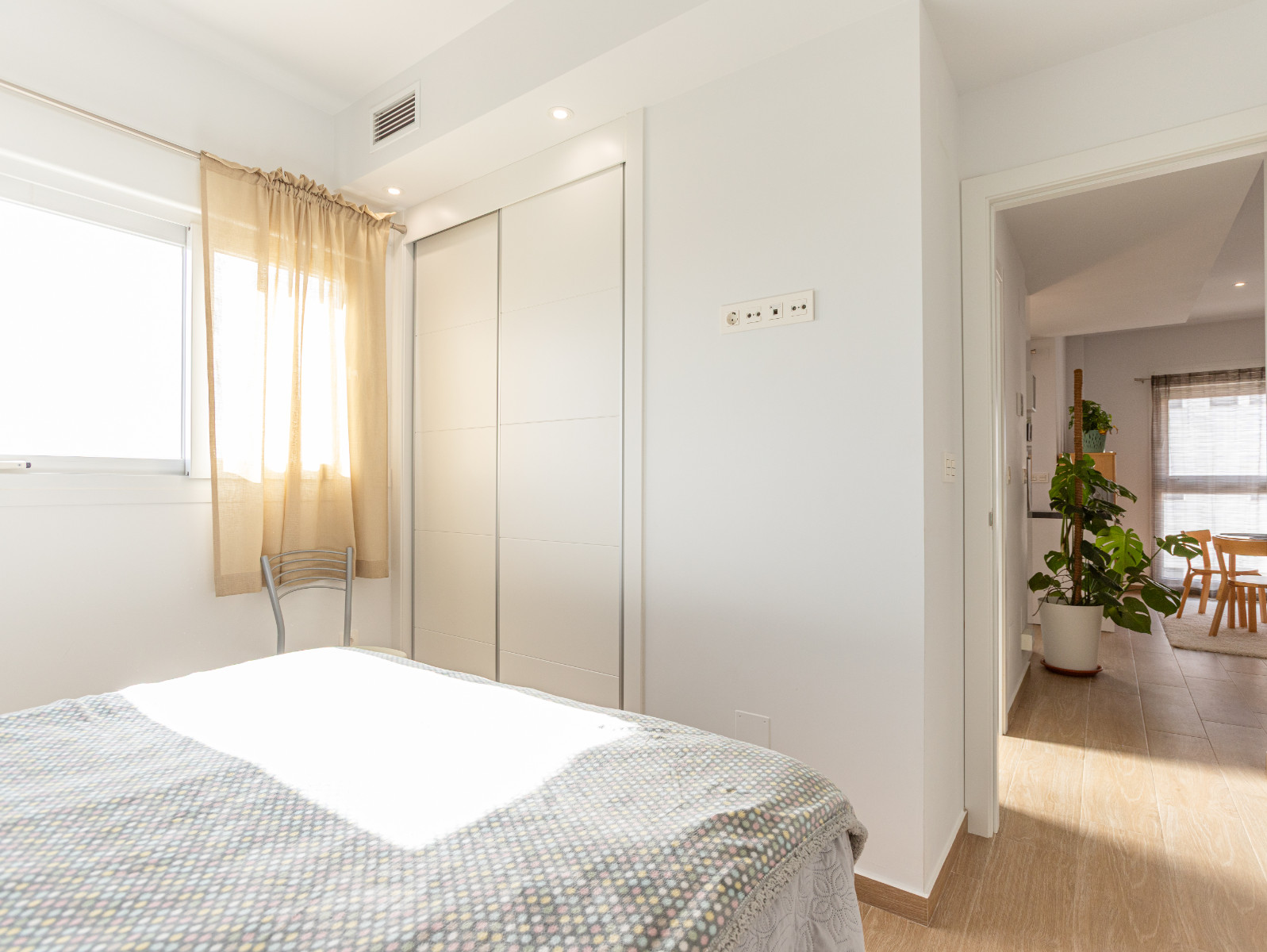 For sale - 2 Bedroom 1 Bathroom Apartment in Torrevieja - Nueva Torrevieja  - Alicante