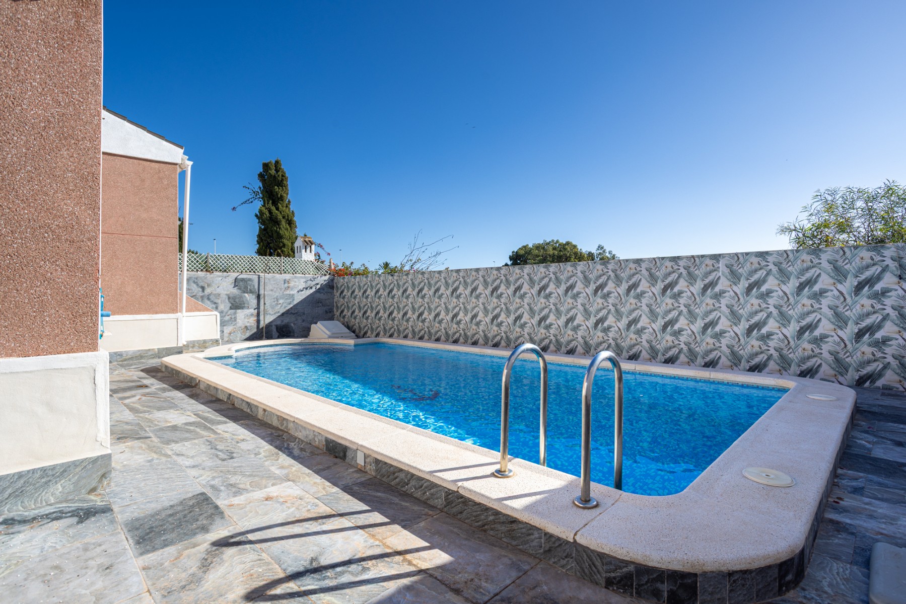 For sale - 3 Bedroom 2 Bathroom Detached Villa in Torrevieja - Urbanización San Luis  - Alicante
