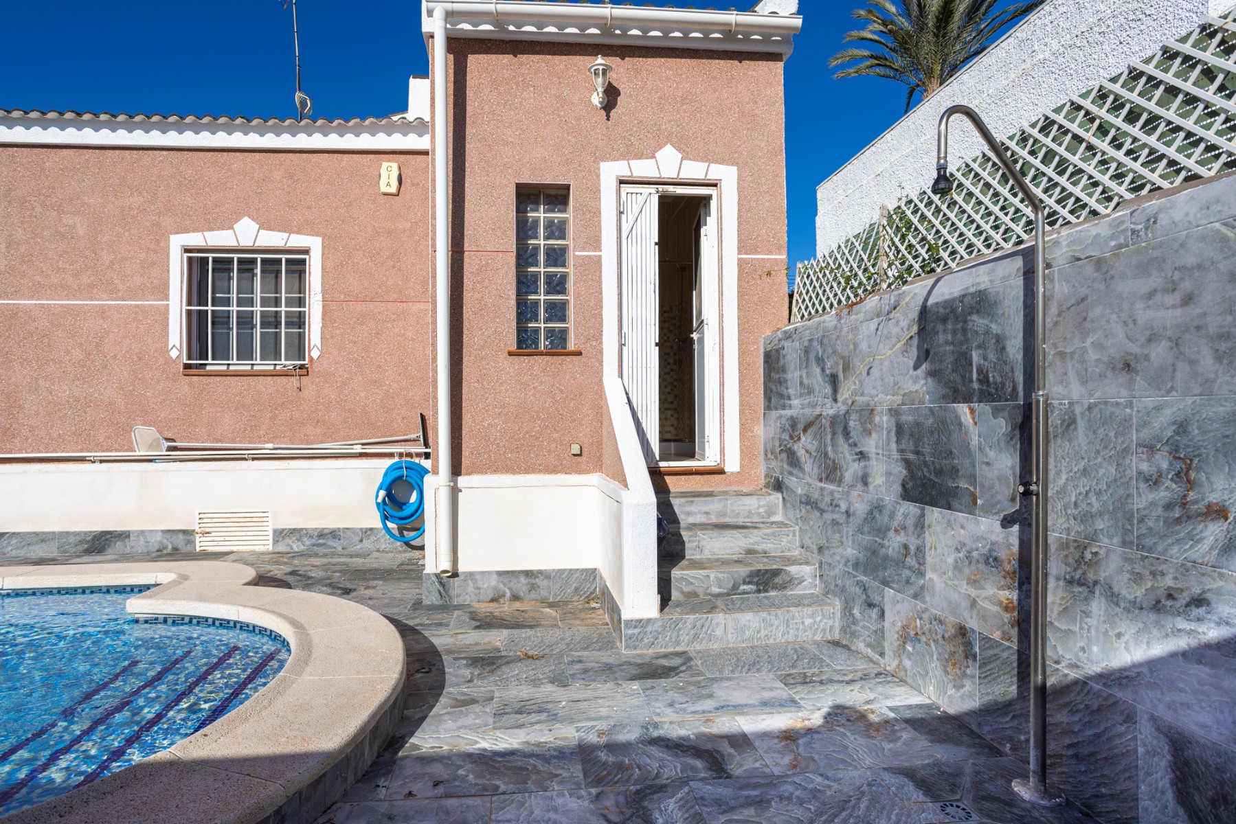 For sale - 3 Bedroom 2 Bathroom Detached Villa in Torrevieja - Urbanización San Luis  - Alicante