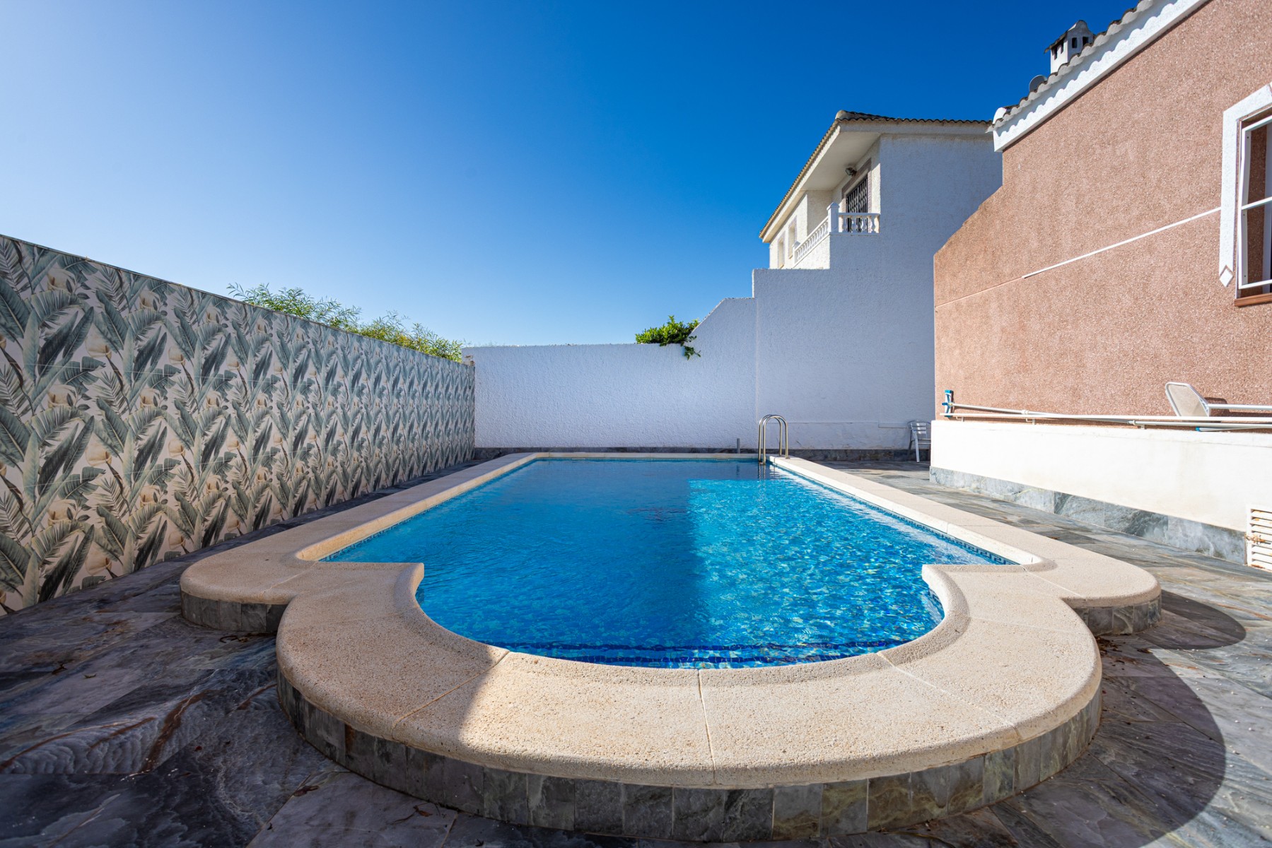 For sale - 3 Bedroom 2 Bathroom Detached Villa in Torrevieja - Urbanización San Luis  - Alicante