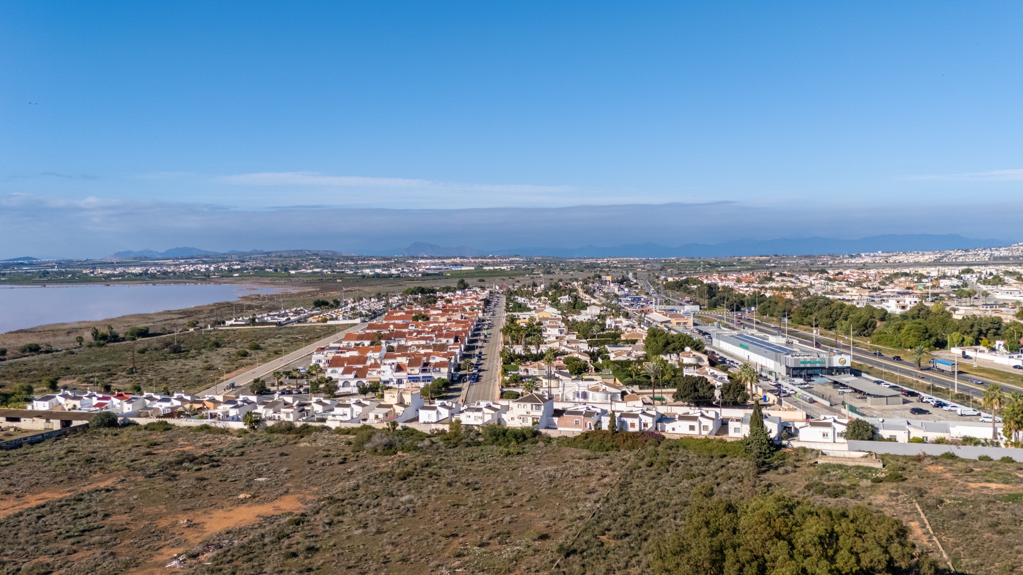 For sale - 3 Bedroom 2 Bathroom Detached Villa in Torrevieja - Urbanización San Luis  - Alicante