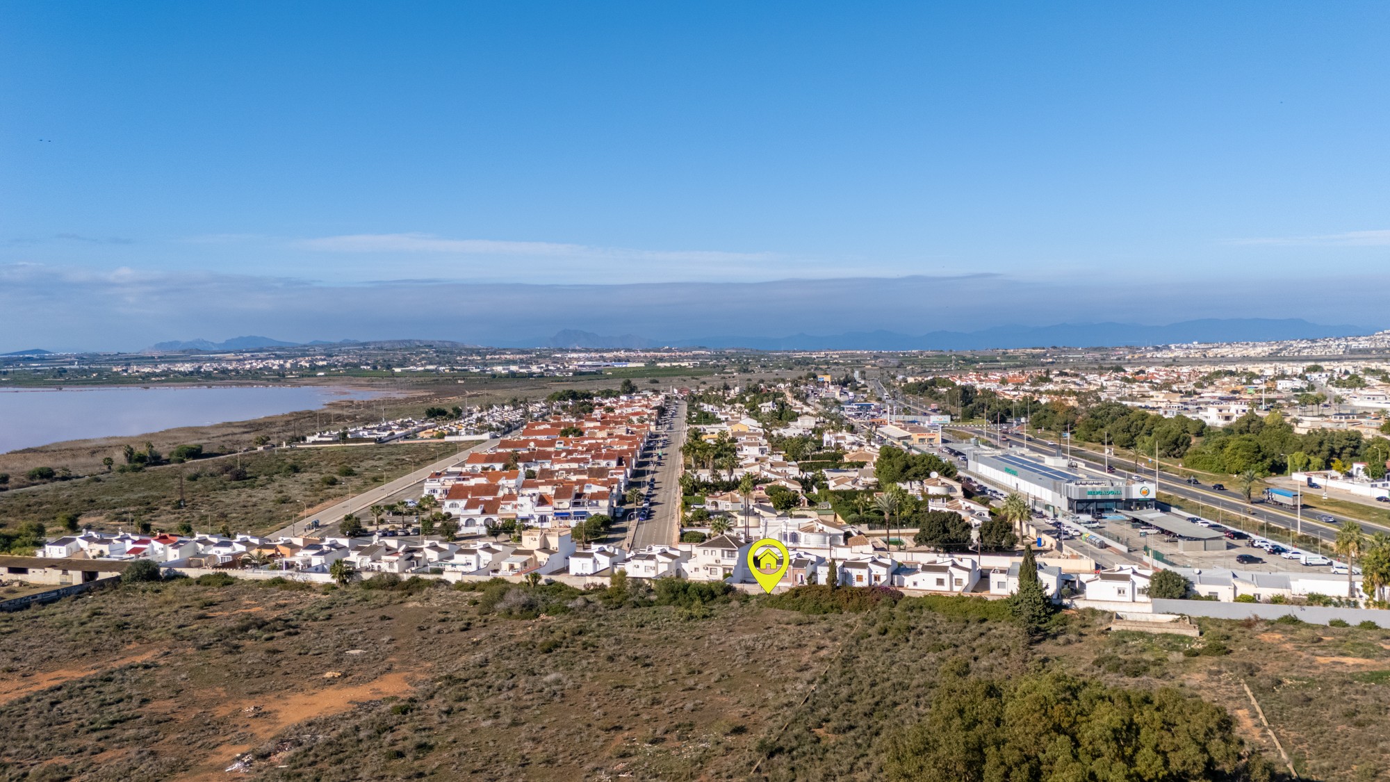 For sale - 3 Bedroom 2 Bathroom Detached Villa in Torrevieja - Urbanización San Luis  - Alicante