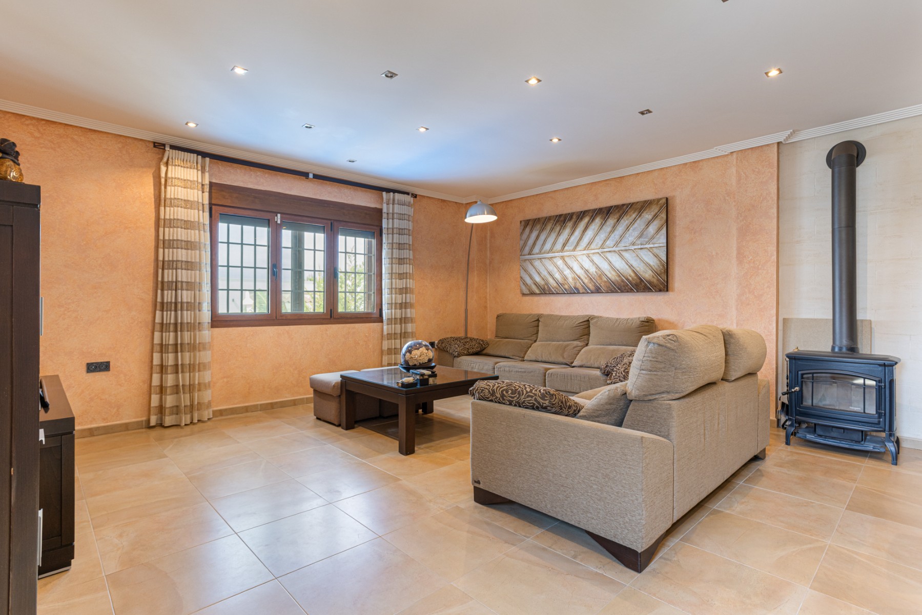 For sale - 4 Bedroom 3 Bathroom Detached Villa in Los Montesinos - La Herrada  - Alicante