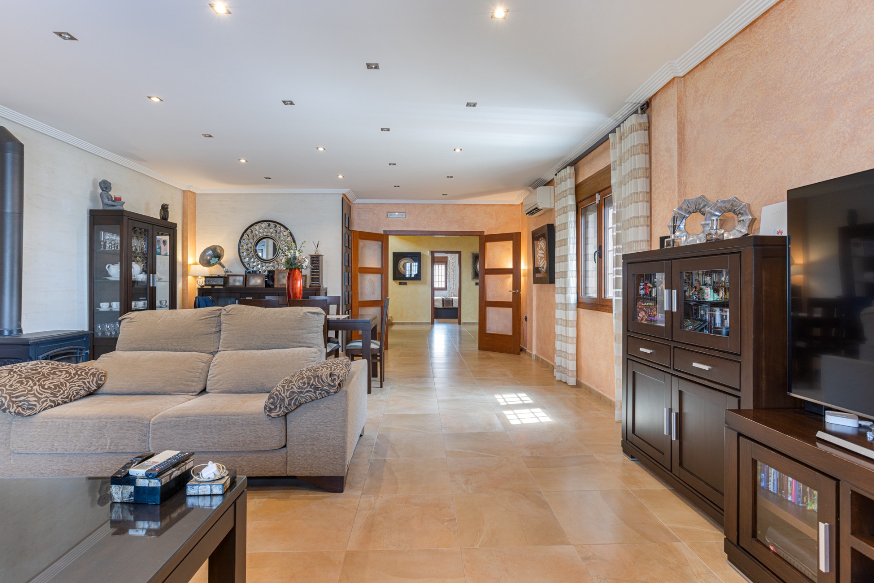 For sale - 4 Bedroom 3 Bathroom Detached Villa in Los Montesinos - La Herrada  - Alicante