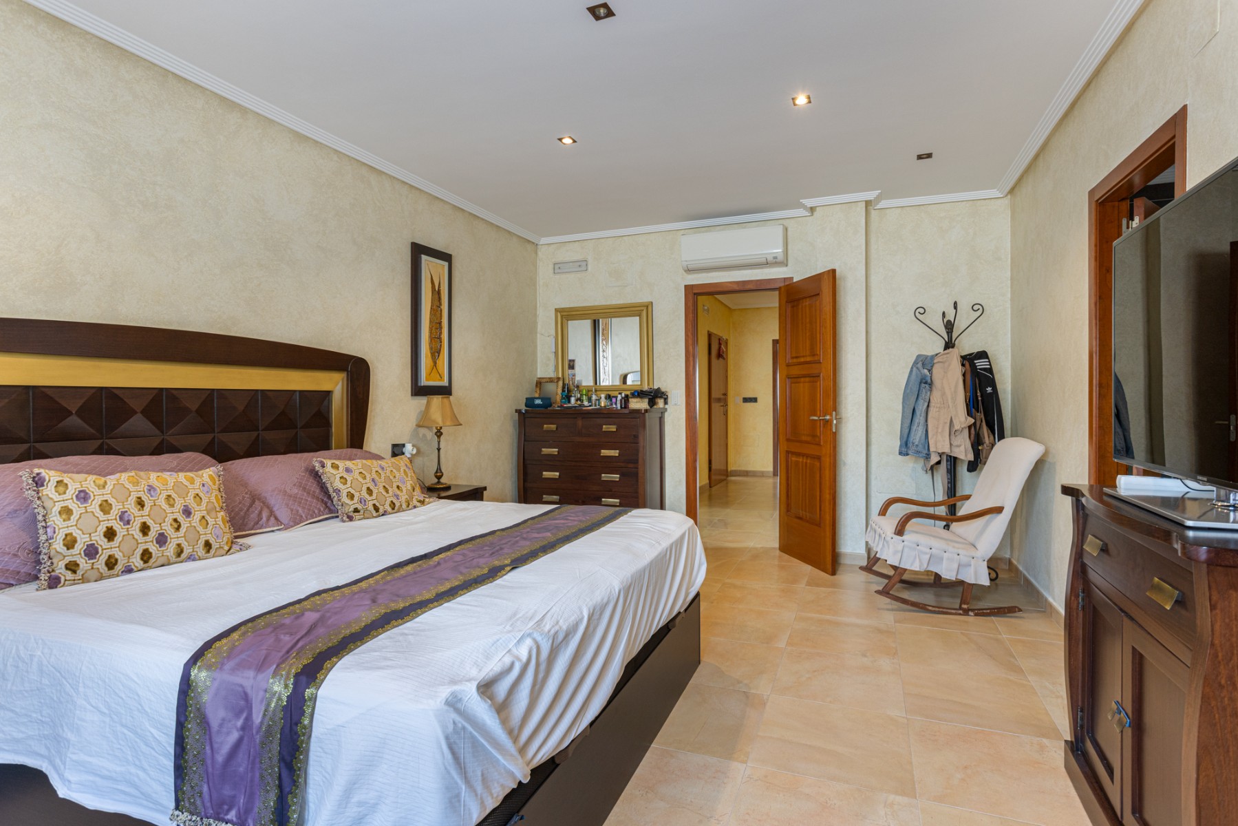 For sale - 4 Bedroom 3 Bathroom Detached Villa in Los Montesinos - La Herrada  - Alicante