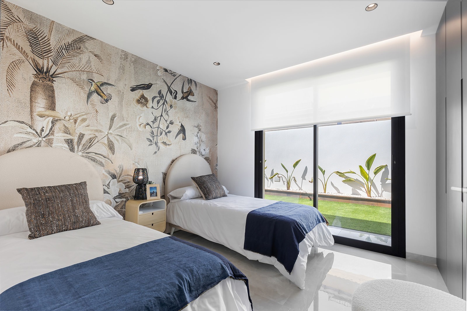 For sale - 3 Bedroom 2 Bathroom Villa in El Chaparral - Inland  - Alicante