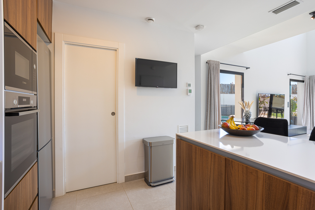 For sale - 4 Bedroom 3 Bathroom Villa in Ciudad Quesada - center  - Alicante