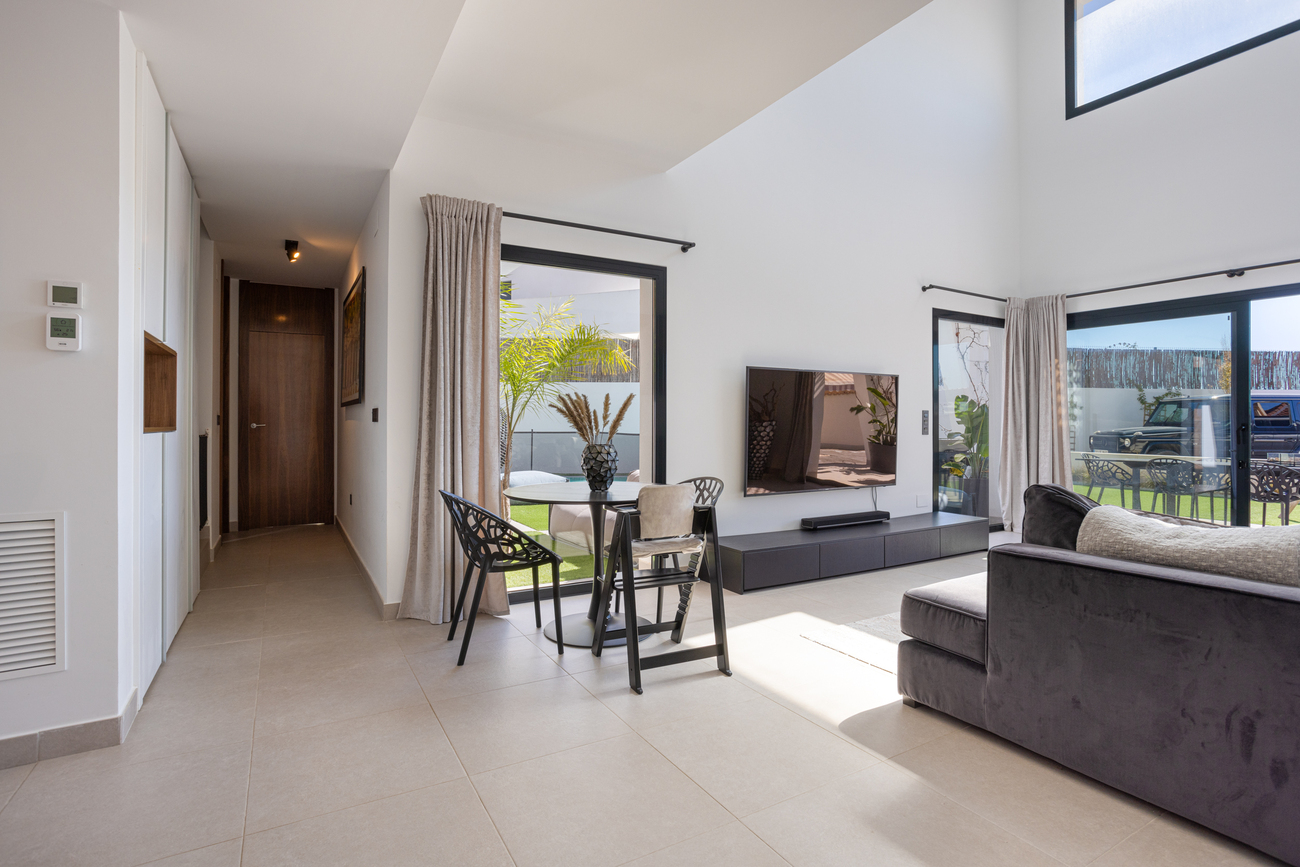 For sale - 4 Bedroom 3 Bathroom Villa in Ciudad Quesada - center  - Alicante