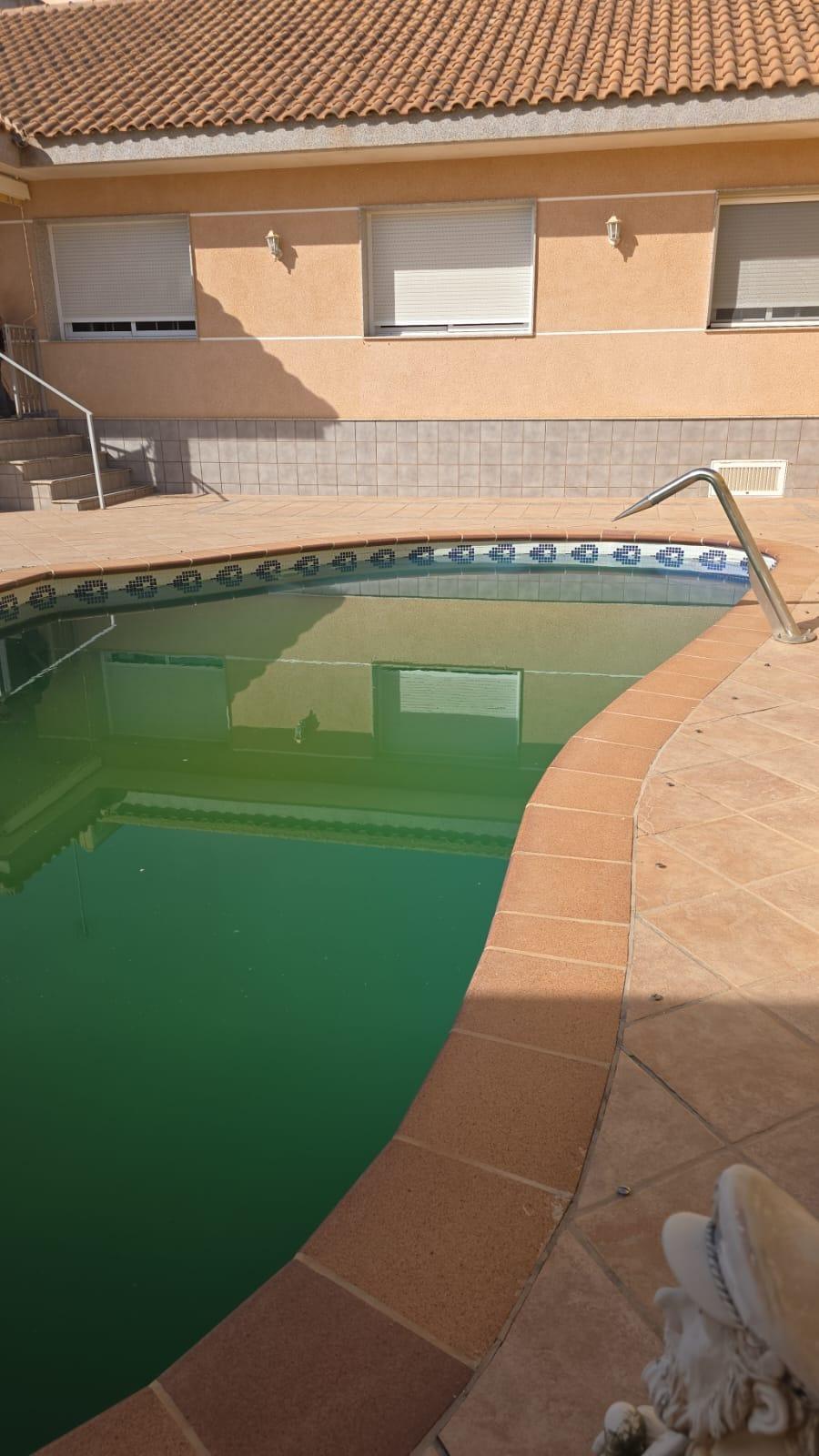 For sale - 4 Bedroom 2 Bathroom Villa in Pilar de La Horadada - Pilar De La Horadada  - Alicante