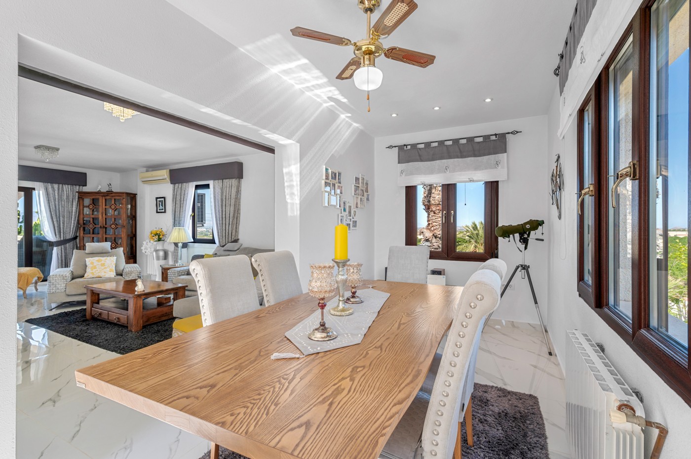 For sale - 5 Bedroom 4 Bathroom Villa in Almoradi - Inland  - Alicante