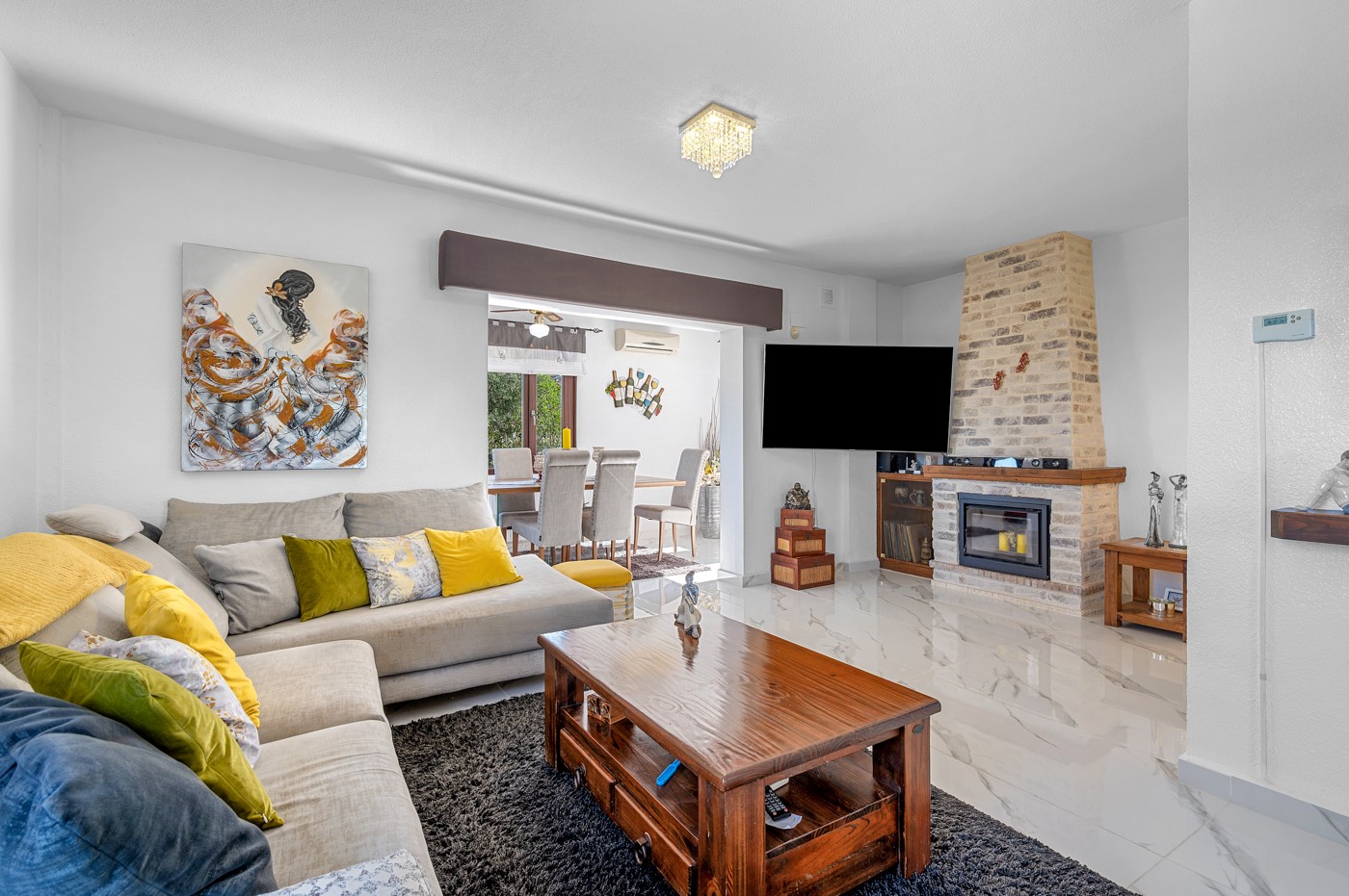 For sale - 5 Bedroom 4 Bathroom Villa in Almoradi - Inland  - Alicante