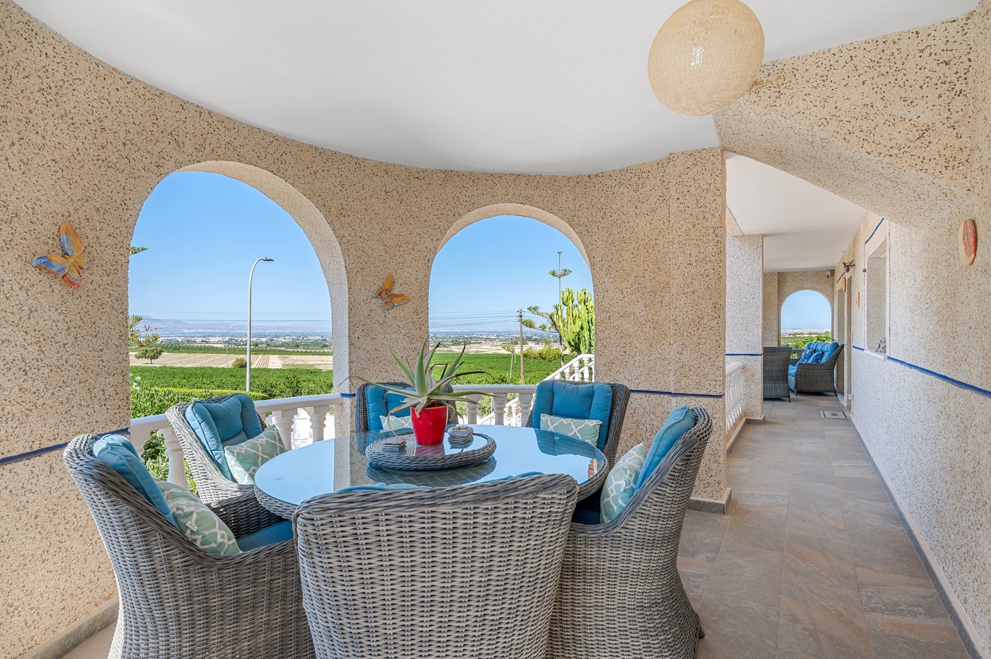 For sale - 5 Bedroom 4 Bathroom Villa in Almoradi - Inland  - Alicante