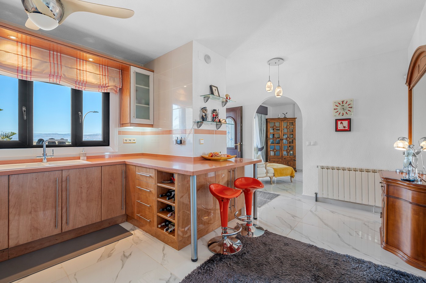 For sale - 5 Bedroom 4 Bathroom Villa in Almoradi - Inland  - Alicante