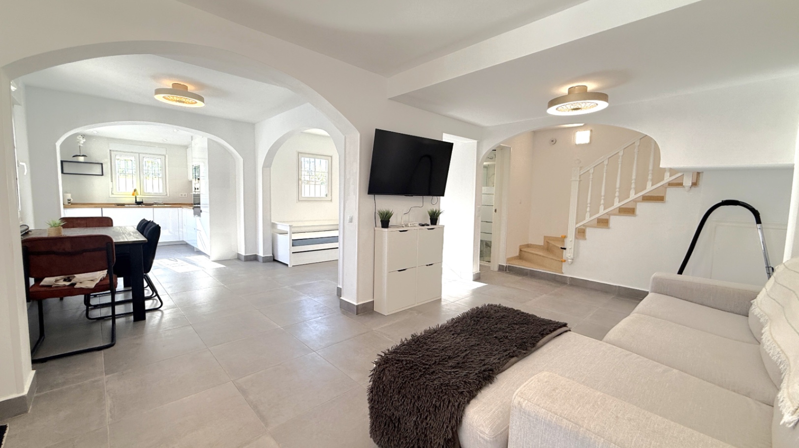 For sale - 2 Bedroom 2 Bathroom Town House in Orihuela - Inland  - Alicante