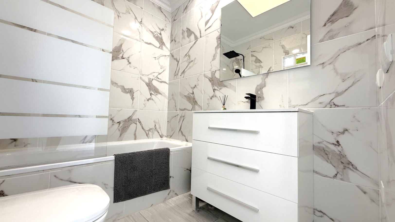 For sale - 2 Bedroom 2 Bathroom Town House in Orihuela - Inland  - Alicante