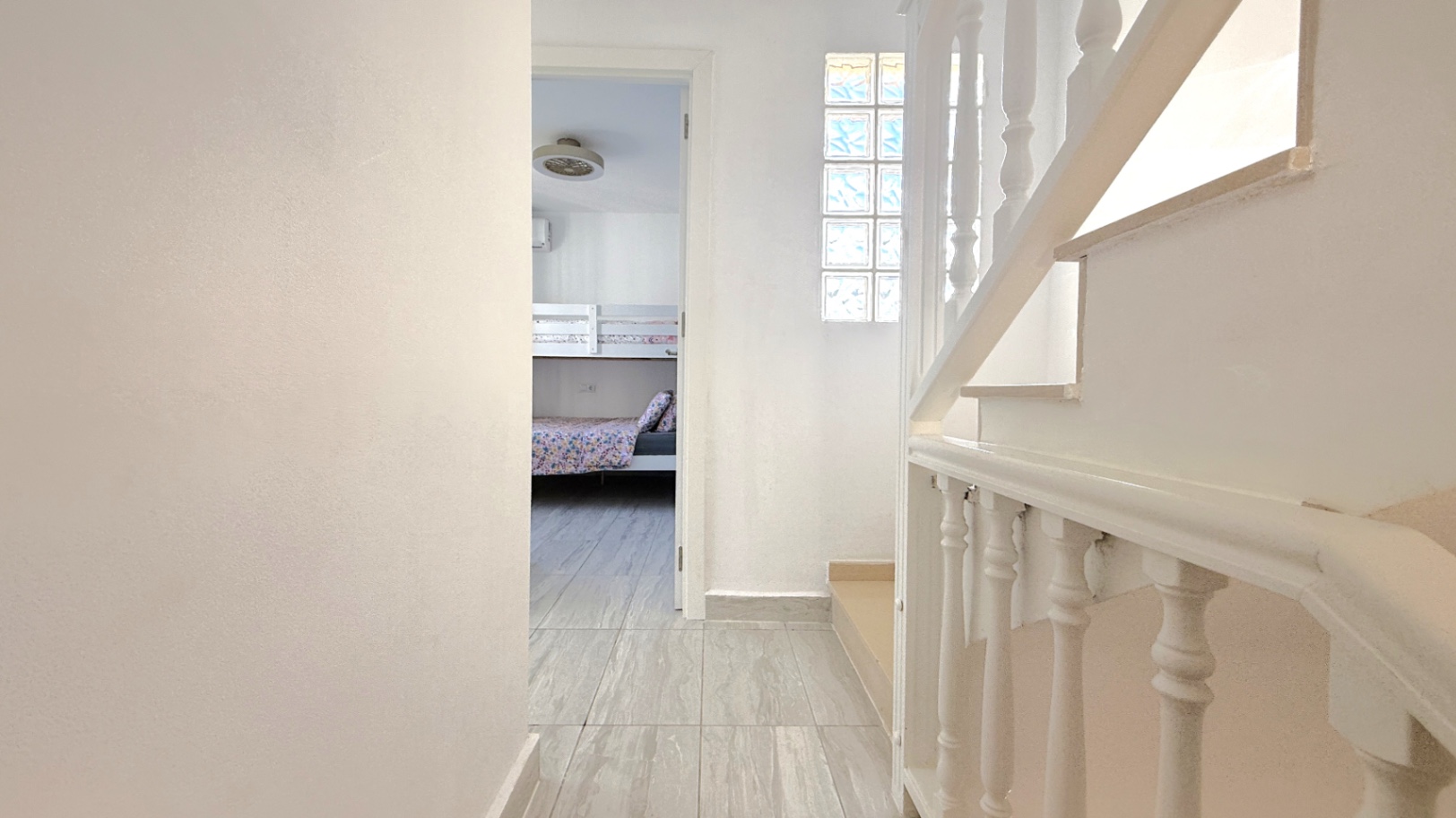 For sale - 2 Bedroom 2 Bathroom Town House in Orihuela - Inland  - Alicante