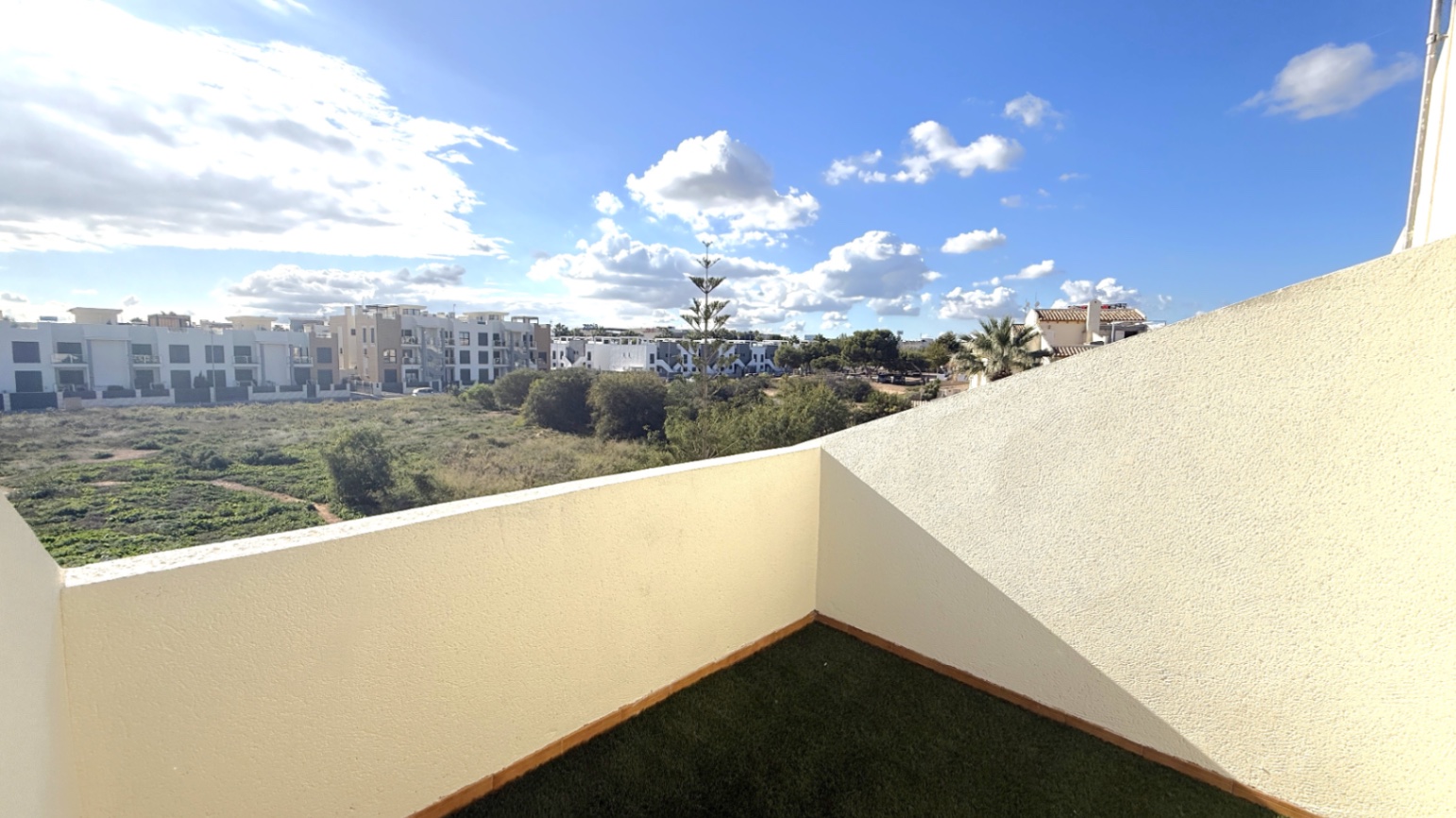 For sale - 2 Bedroom 2 Bathroom Town House in Orihuela - Inland  - Alicante