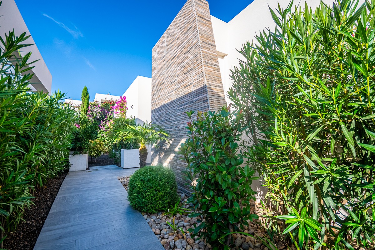 For sale - 2 Bedroom 2 Bathroom Villa in Algorfa - Inland  - Alicante