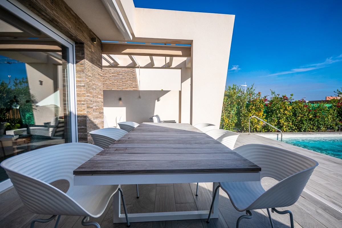 For sale - 2 Bedroom 2 Bathroom Villa in Algorfa - Inland  - Alicante