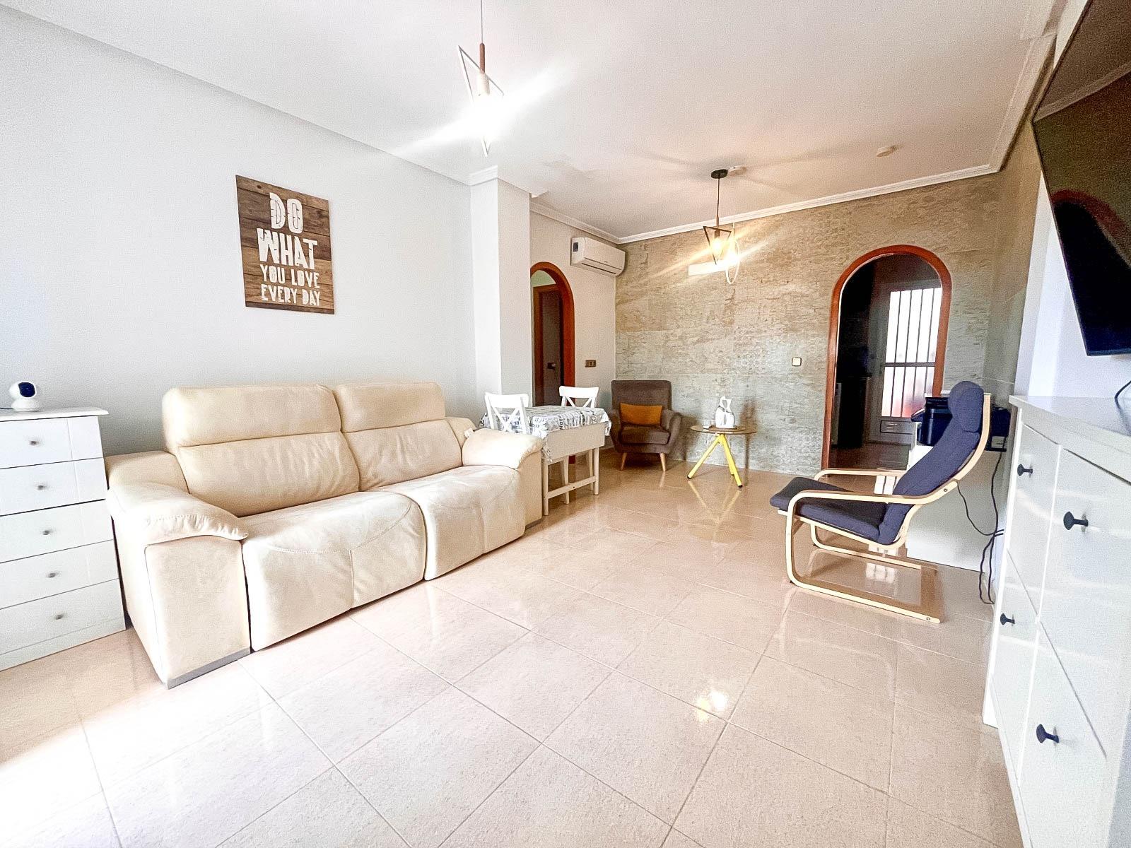 For sale - 2 Bedroom 1 Bathroom Bungalow in Orihuela Costa - Lomas De Cabo Roig-los Dolses  - Alicante