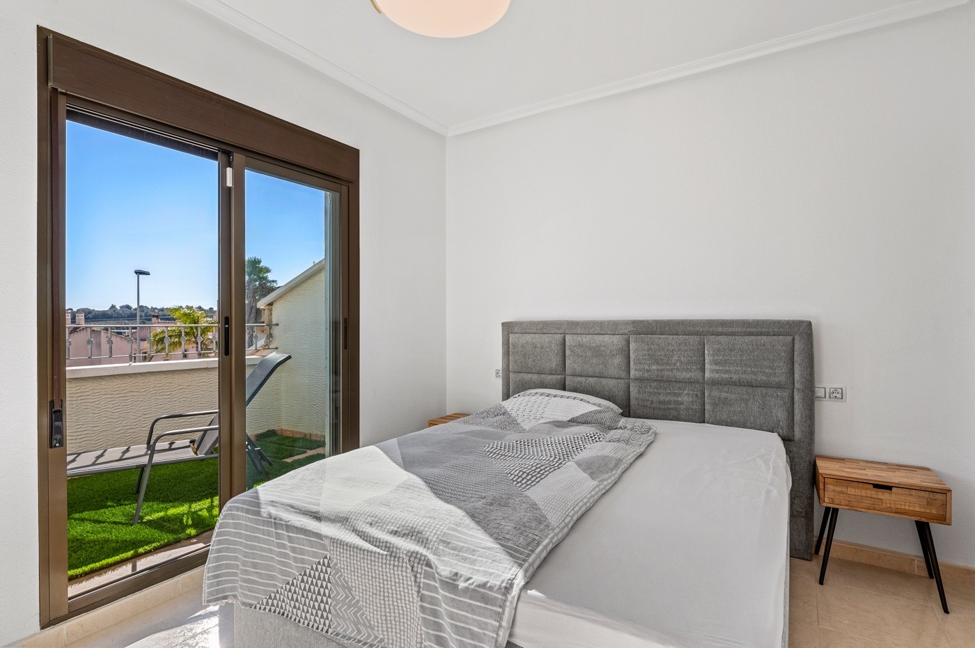 For sale - 3 Bedroom 3 Bathroom Town House in San Miguel de Salinas - Inland  - Alicante