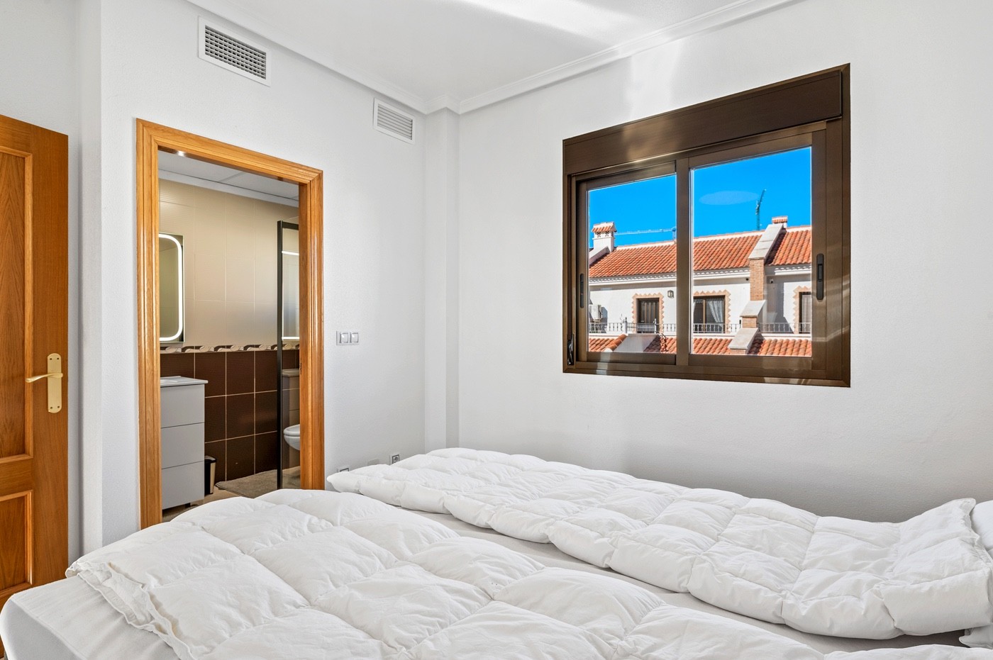 For sale - 3 Bedroom 3 Bathroom Town House in San Miguel de Salinas - Inland  - Alicante