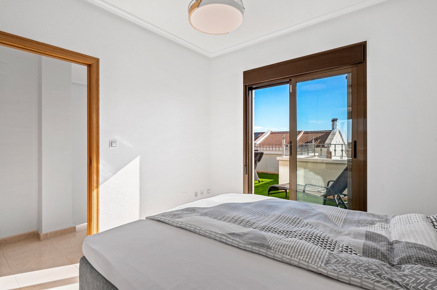 For sale - 3 Bedroom 3 Bathroom Town House in San Miguel de Salinas - Inland  - Alicante