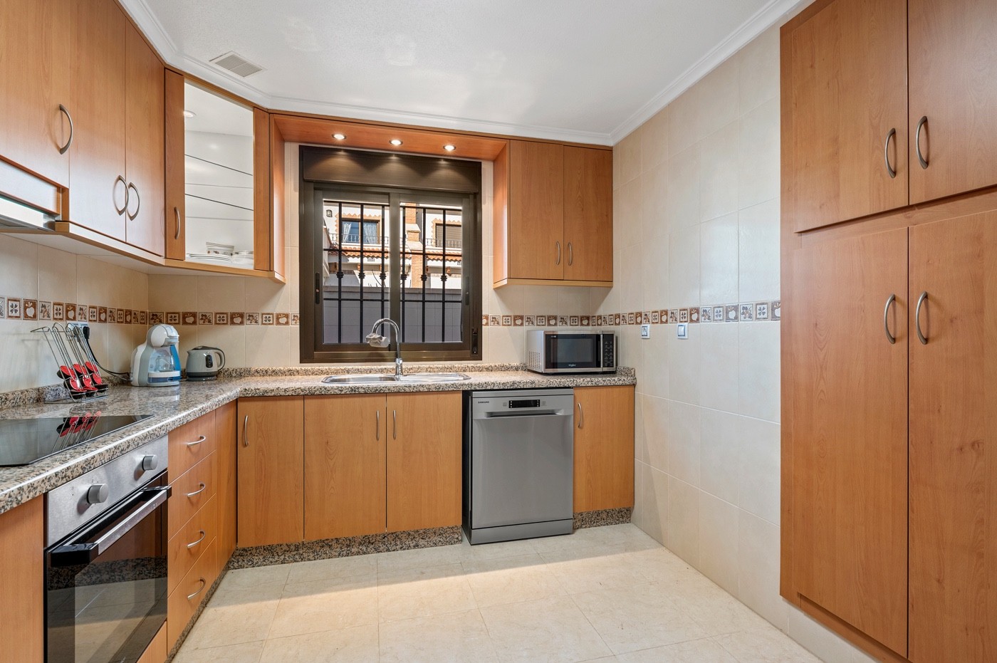 For sale - 3 Bedroom 3 Bathroom Town House in San Miguel de Salinas - Inland  - Alicante