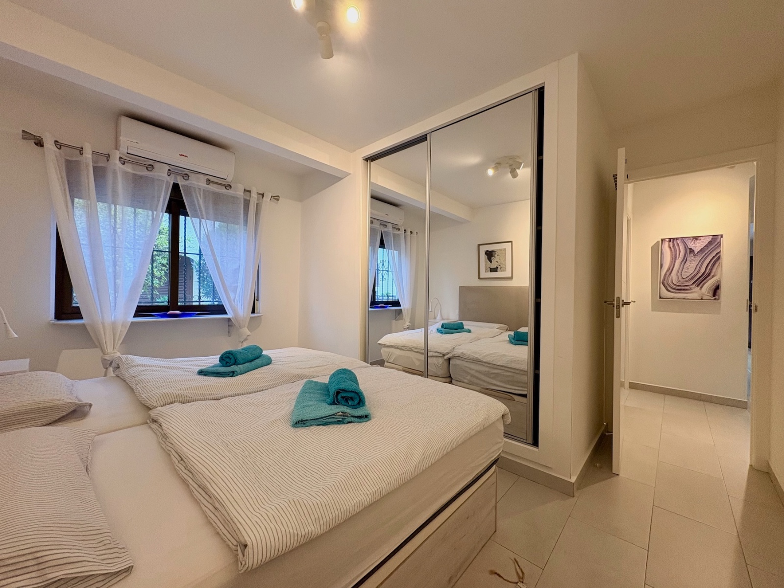 For sale - 4 Bedroom 2 Bathroom Town House in Orihuela Costa - Costa Blanca  - Alicante