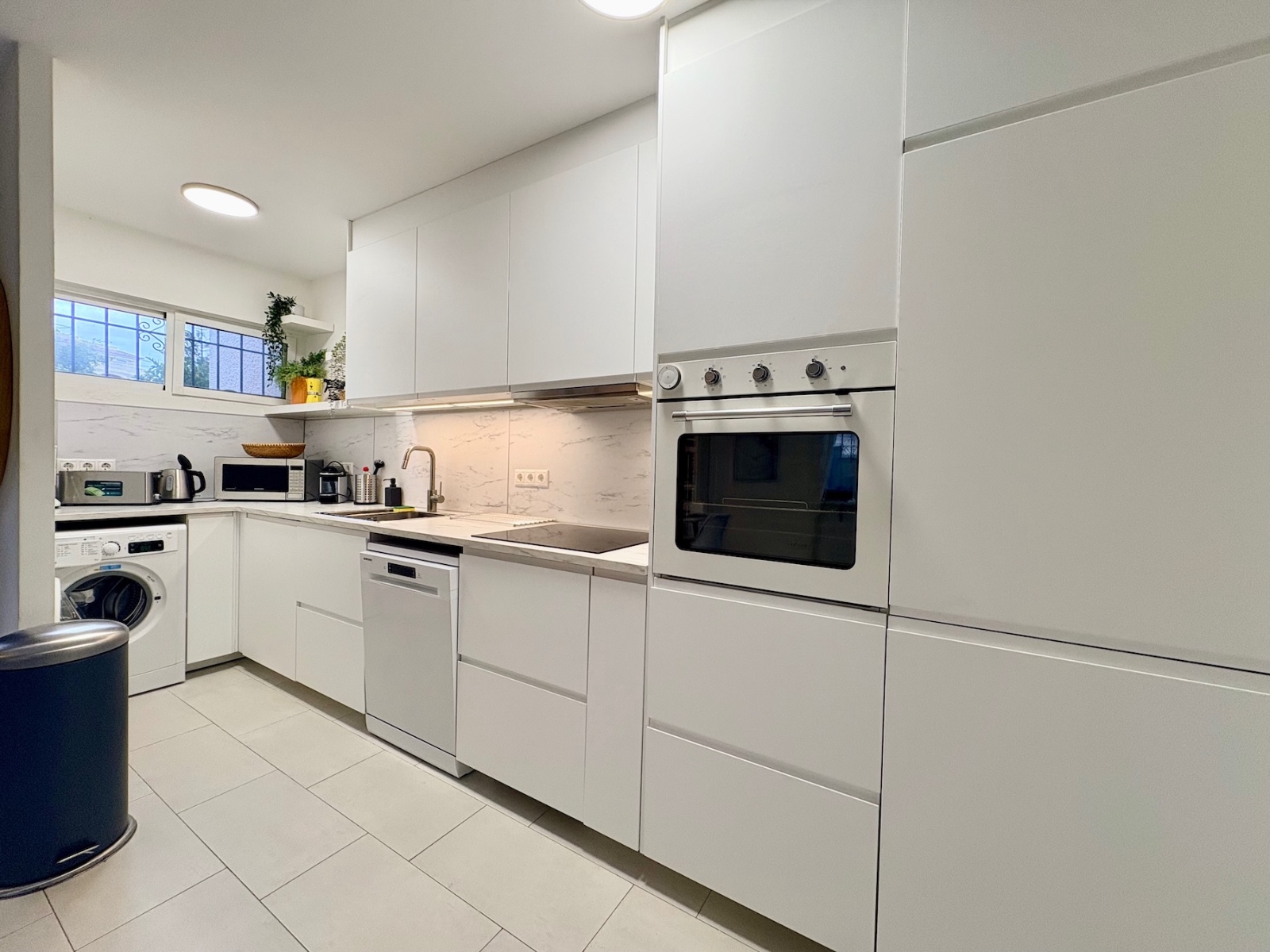 For sale - 4 Bedroom 2 Bathroom Town House in Orihuela Costa - Costa Blanca  - Alicante