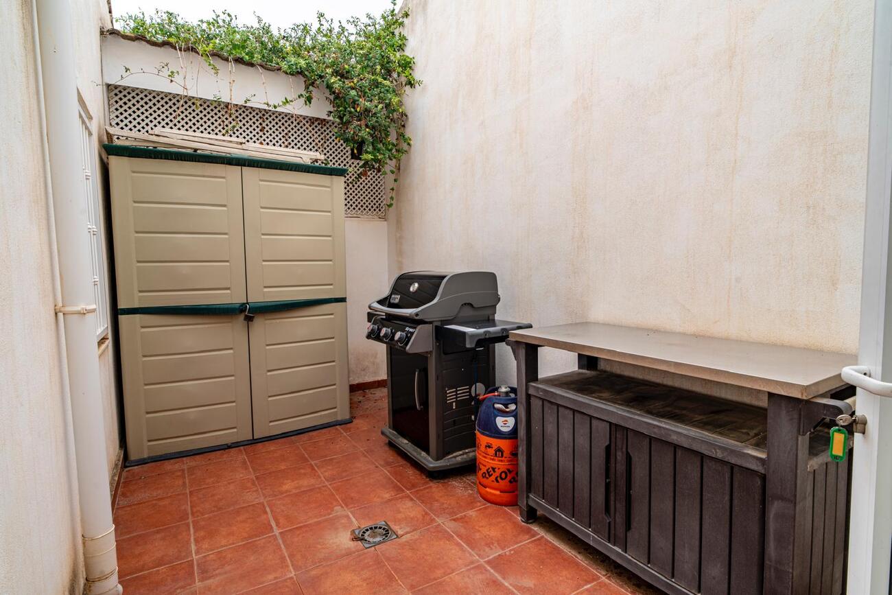 For sale - 4 Bedroom 4 Bathroom Villa in Orihuela -  - Alicante