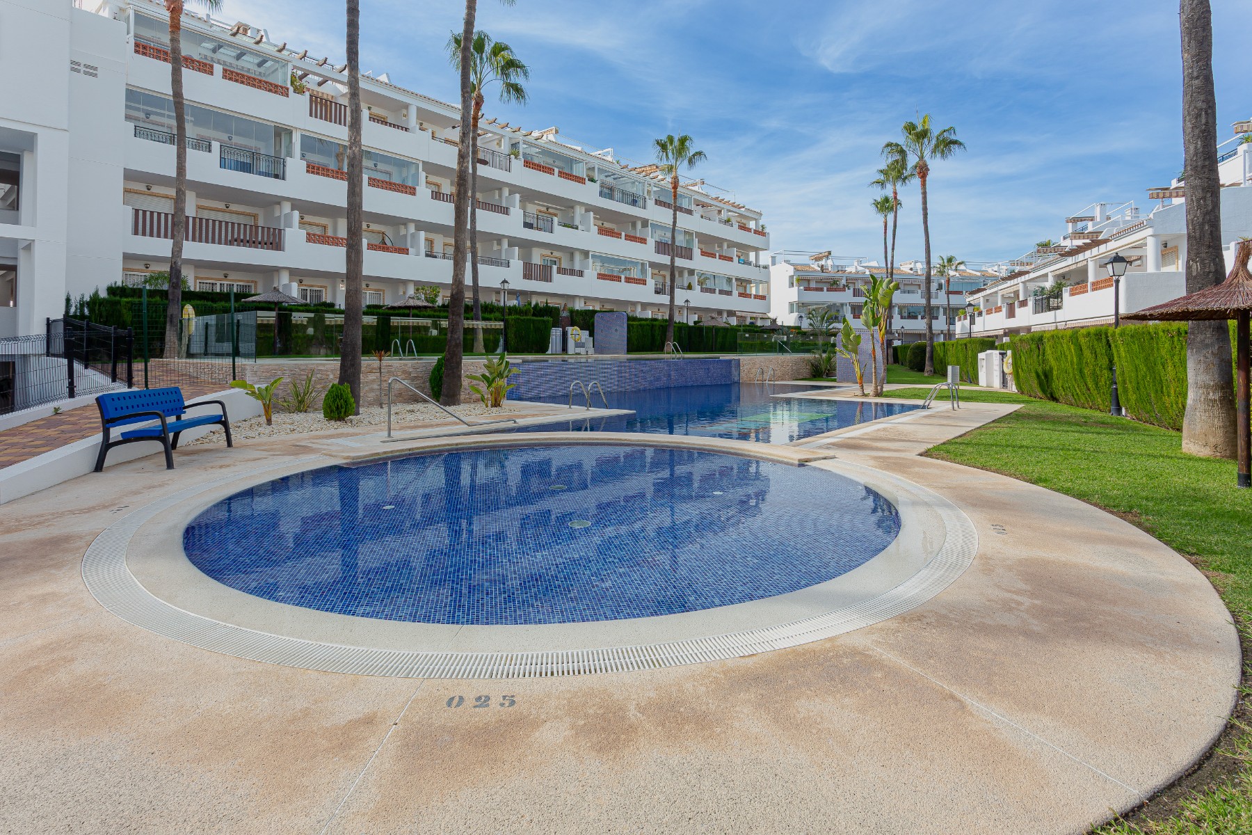 For sale - 2 Bedroom 2 Bathroom Apartment in Orihuela Costa - Costa Blanca  - Alicante