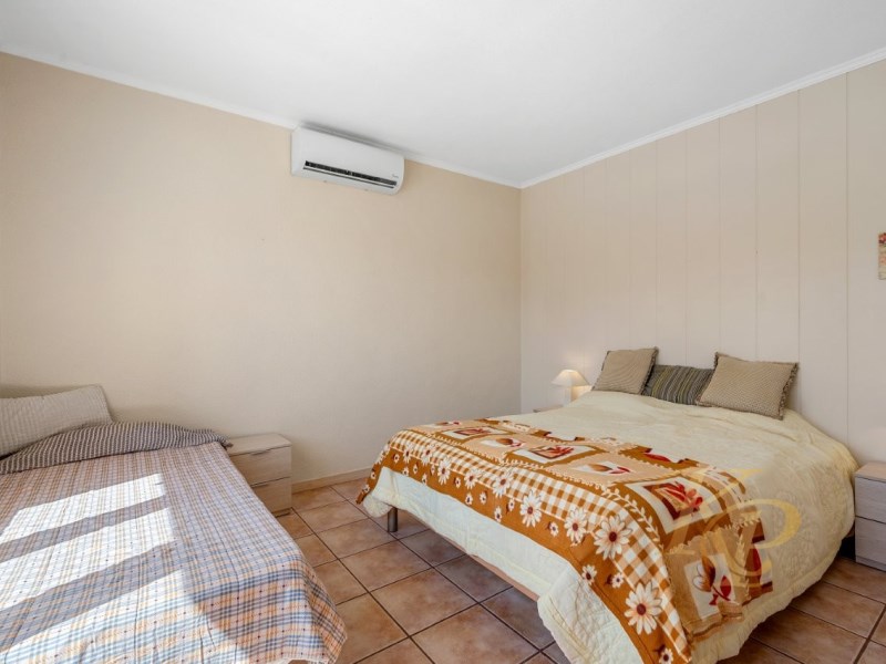 For sale - 7 Bedroom 3 Bathroom Villa in Rojales - Ciudad Quesada  - Alicante