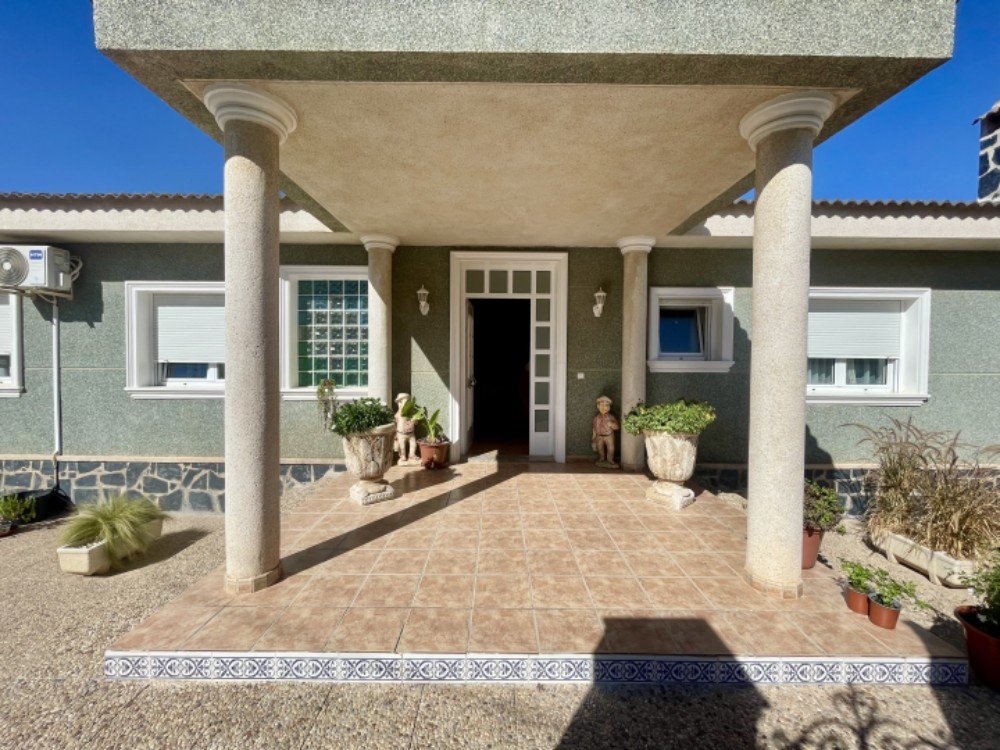For sale - 4 Bedroom 3 Bathroom Villa in Ciudad Quesada - Costa Blanca  - Alicante