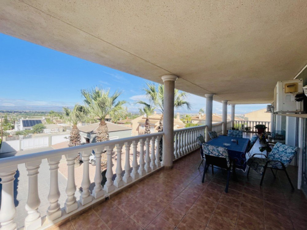 For sale - 4 Bedroom 3 Bathroom Villa in Ciudad Quesada - Costa Blanca  - Alicante