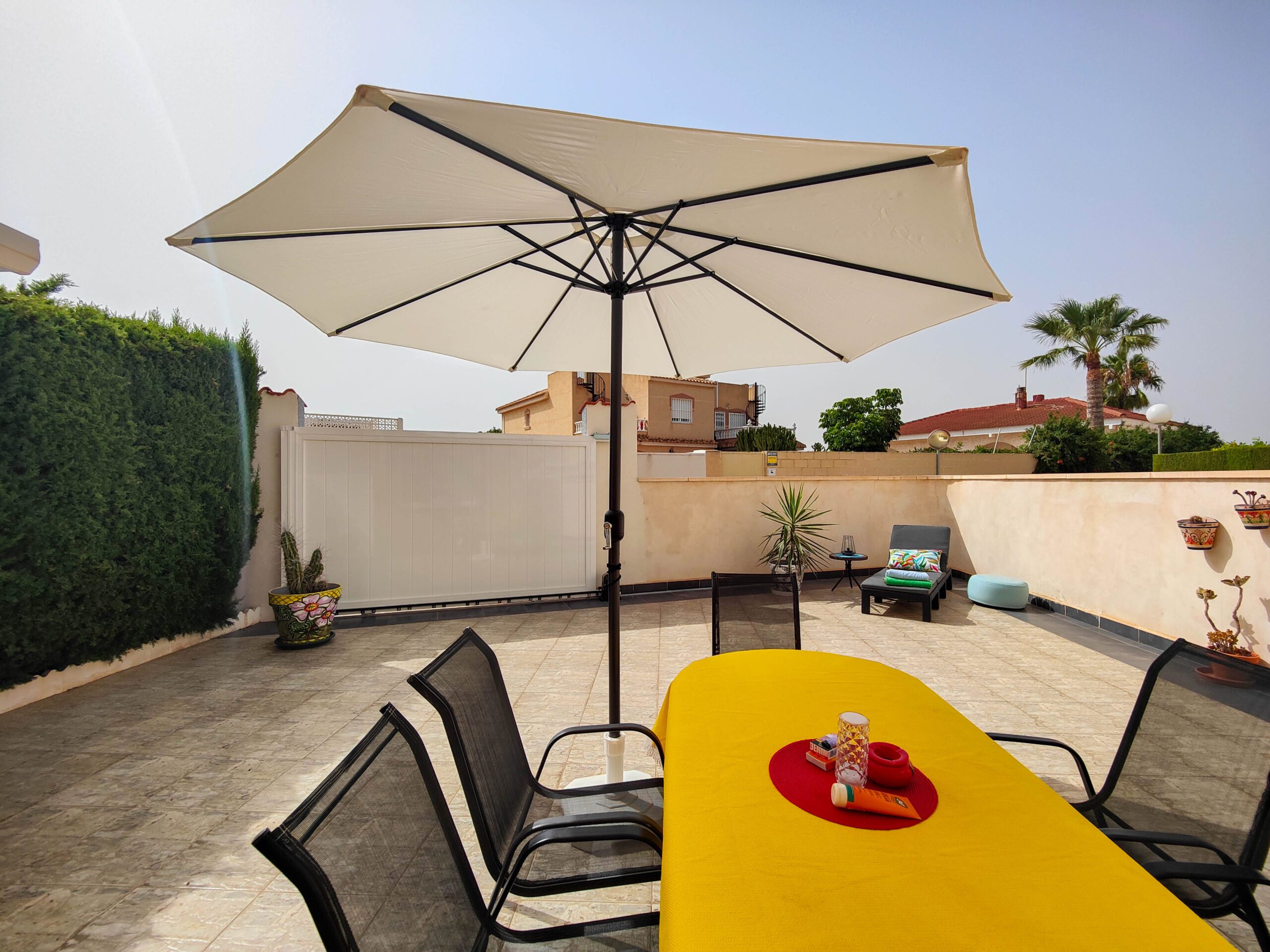 For sale - 3 Bedroom 2 Bathroom Town House in Orihuela Costa - Costa Blanca  - Alicante