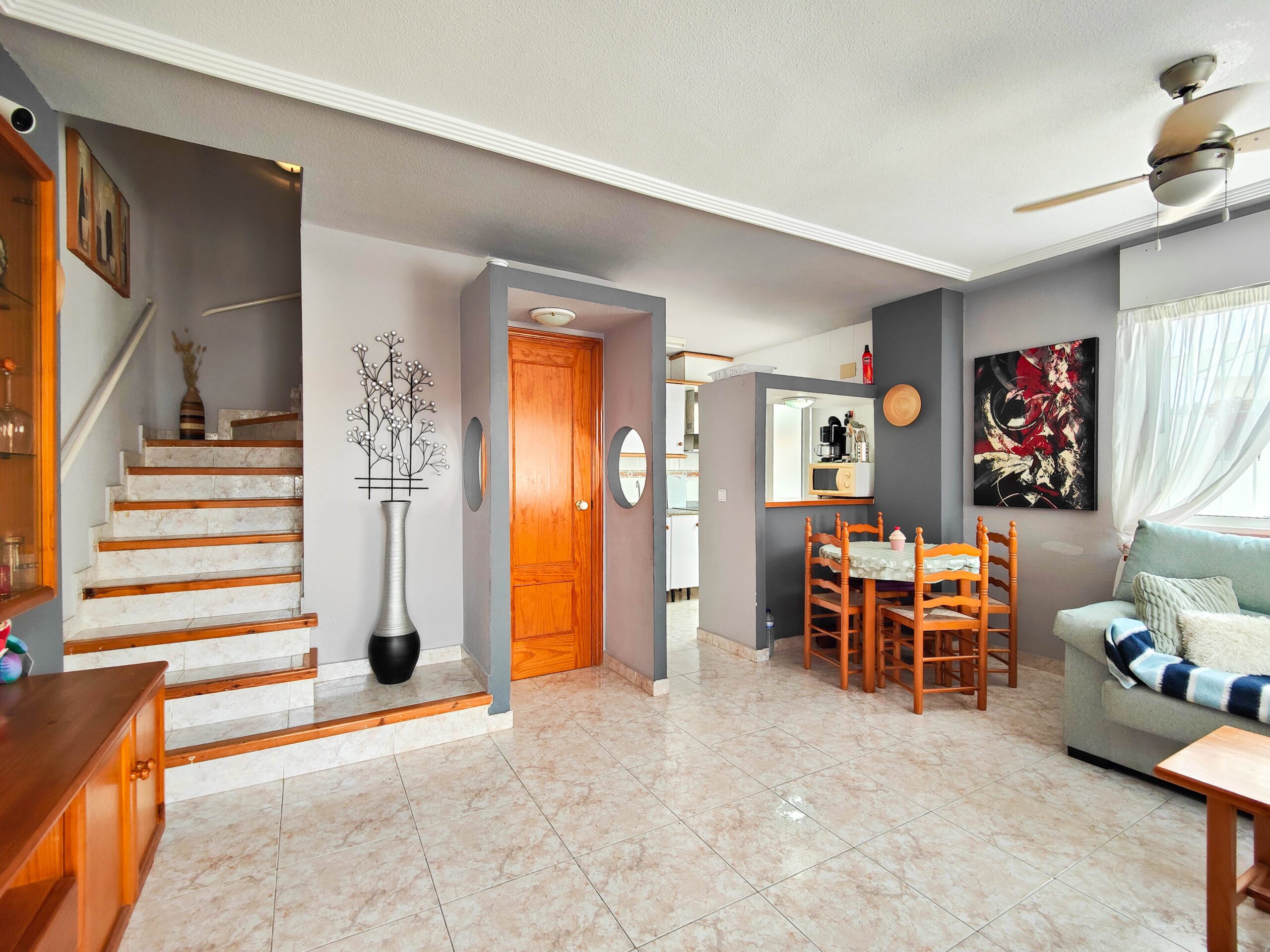 For sale - 3 Bedroom 2 Bathroom Town House in Orihuela Costa - Costa Blanca  - Alicante