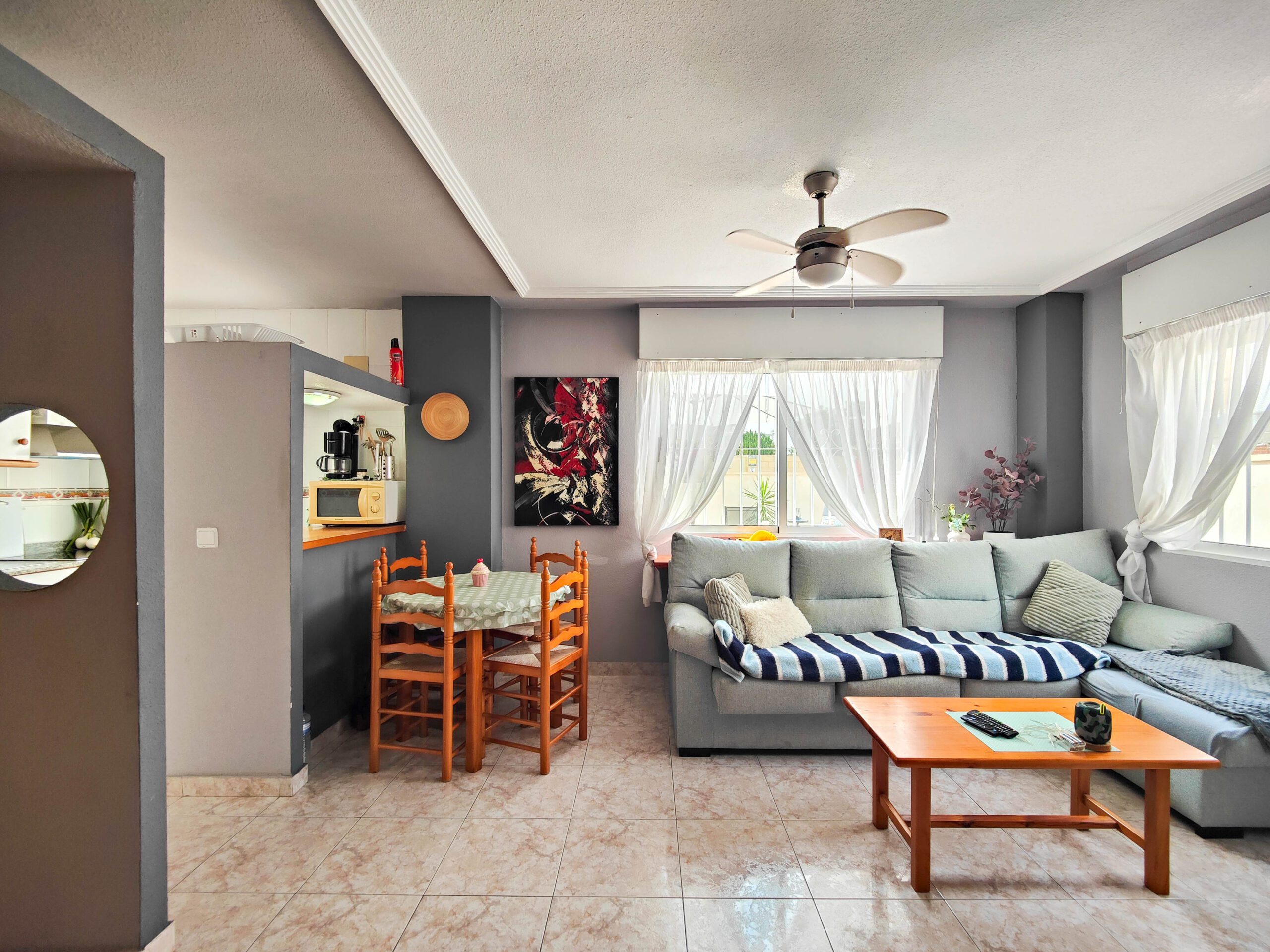 For sale - 3 Bedroom 2 Bathroom Town House in Orihuela Costa - Costa Blanca  - Alicante