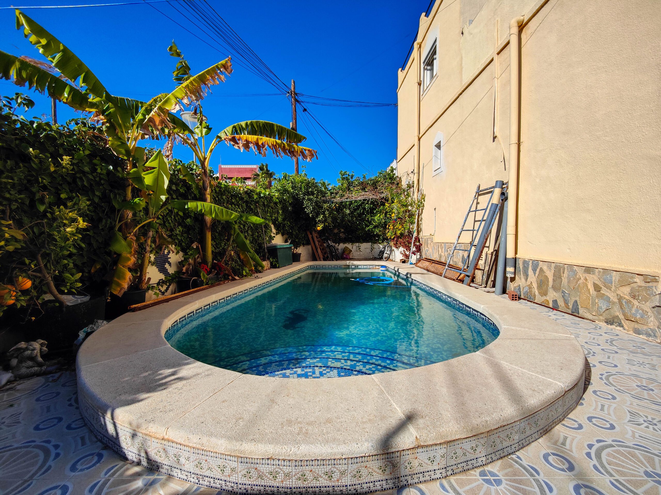 For sale - 4 Bedroom 2 Bathroom Town House in San Miguel de Salinas - Inland  - Alicante