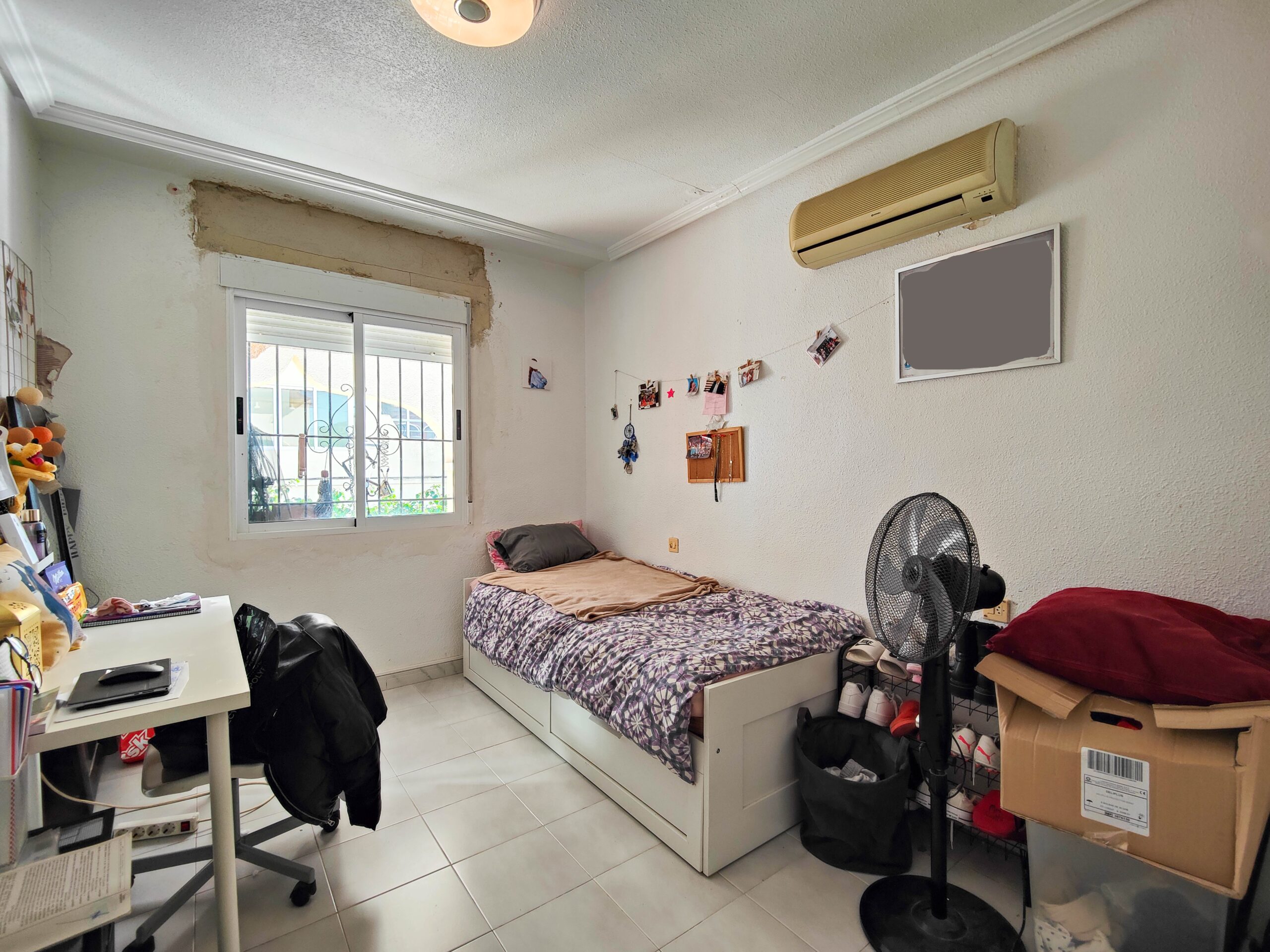 For sale - 4 Bedroom 2 Bathroom Town House in San Miguel de Salinas - Inland  - Alicante