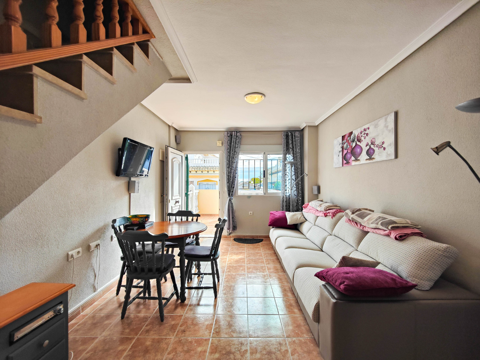 For sale - 3 Bedroom 2 Bathroom Town House in Orihuela Costa - Costa Blanca  - Alicante