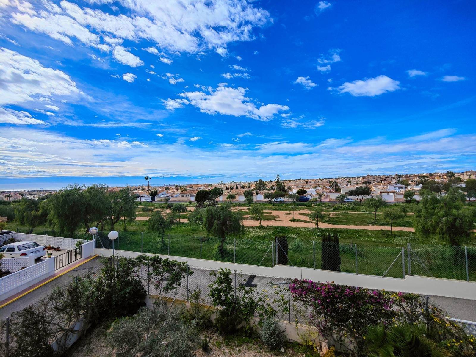 For sale - 3 Bedroom 2 Bathroom Town House in Orihuela Costa - Costa Blanca  - Alicante