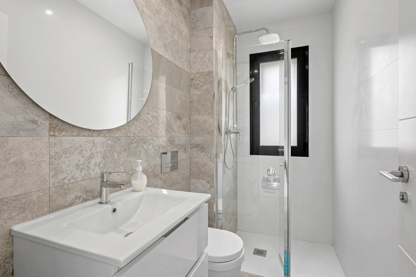 For sale - 3 Bedroom 3 Bathroom Villa in Orihuela Costa - Costa Blanca  - Alicante