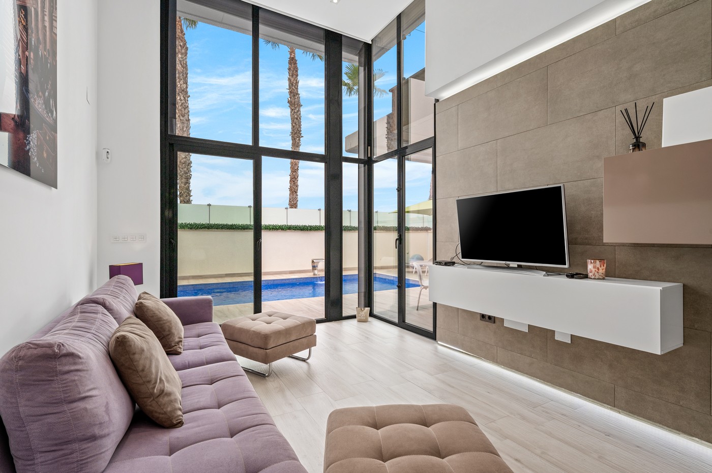 For sale - 3 Bedroom 3 Bathroom Villa in Orihuela Costa - Costa Blanca  - Alicante