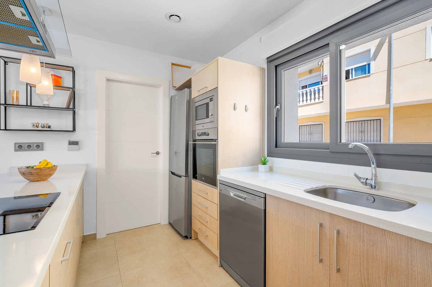 For sale - 3 Bedroom 2 Bathroom Town House in Formentera del Segura - Costa Blanca  - Alicante