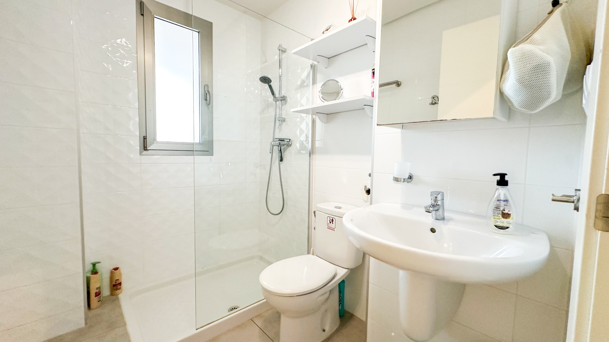 For sale - 2 Bedroom 2 Bathroom Apartment in Orihuela Costa - Costa Blanca  - Alicante