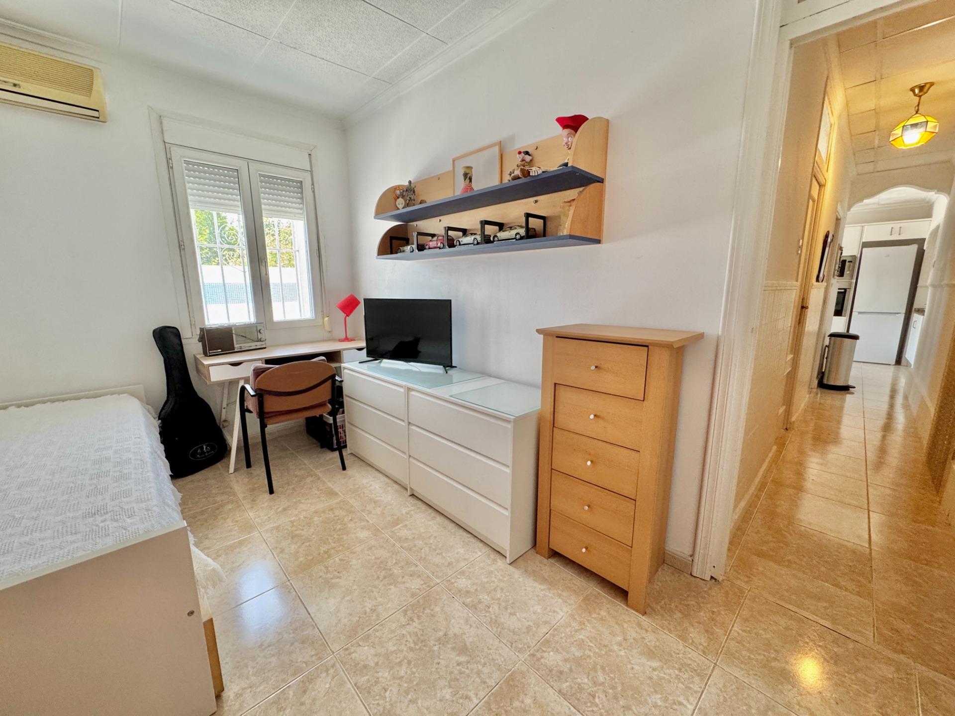 For sale - 7 Bedroom 5 Bathroom Villa in Dolores - Comunidad Valenciana  - Alicante